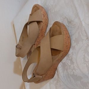 Platform wedge. Beige with 3" heel. Size 6.5  Pre-owned gently used.
